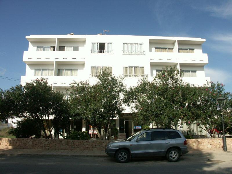 Maria Hotel Es Pujols Luaran gambar